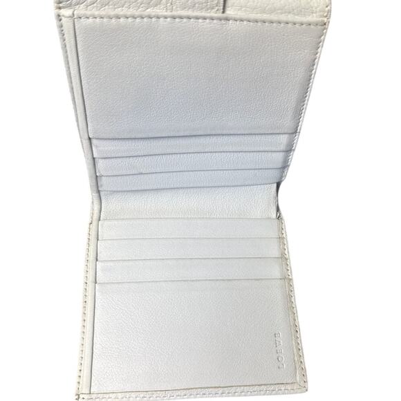 Loewe White Wallet Pebbled Leather Snap Closure 4x4 Double Bill Fold Coin Purse - Picture 4 of 12